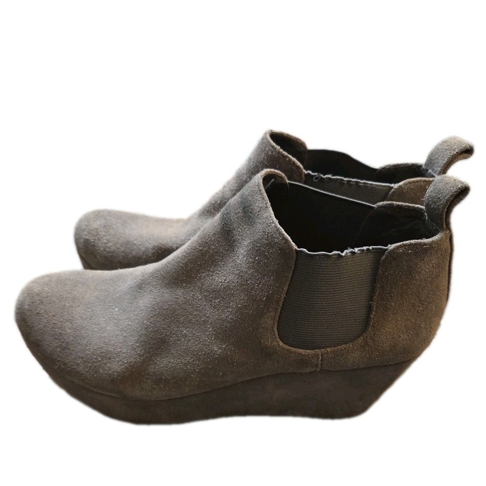 Chocolat Blu Womens Size 8M Shoes Gray Suede Comfort Wedge Platform‎ Ankle Boots